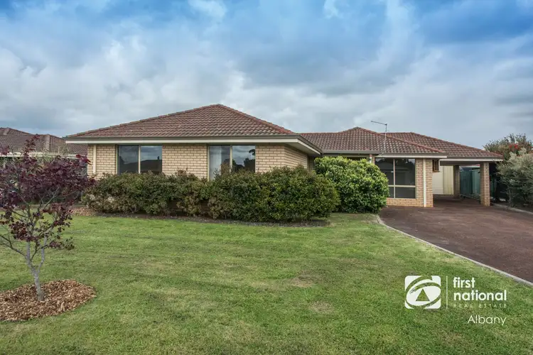 54 Sierra Crescent, Orana WA 6330
