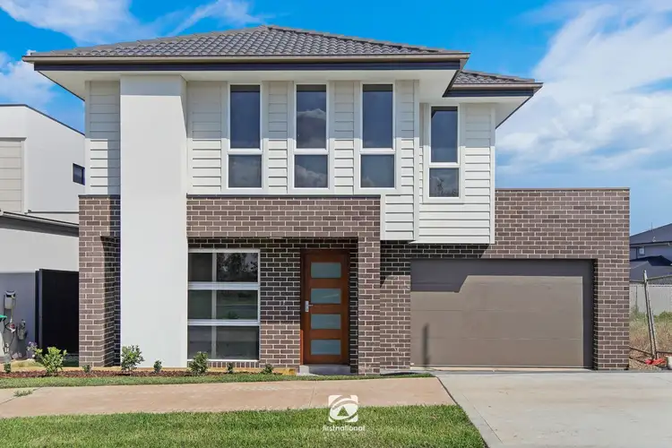 76 Stratton Circuit, Oran Park NSW 2570