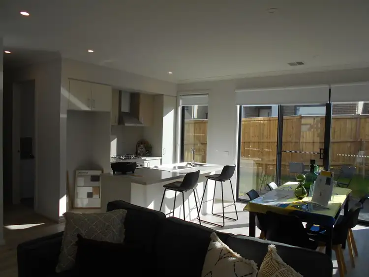 Fourth view of Homely townhouse listing, 8 Rembrandt Court, Pakenham VIC 3810