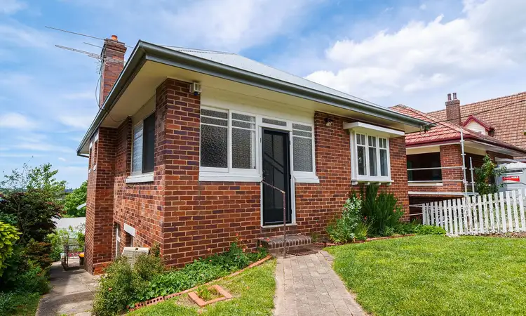 48 Lurline Street
