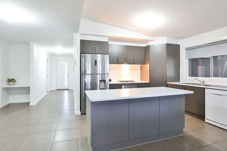 Sixth view of Homely house listing, 8 Tower Gardens, Mildura VIC 3500