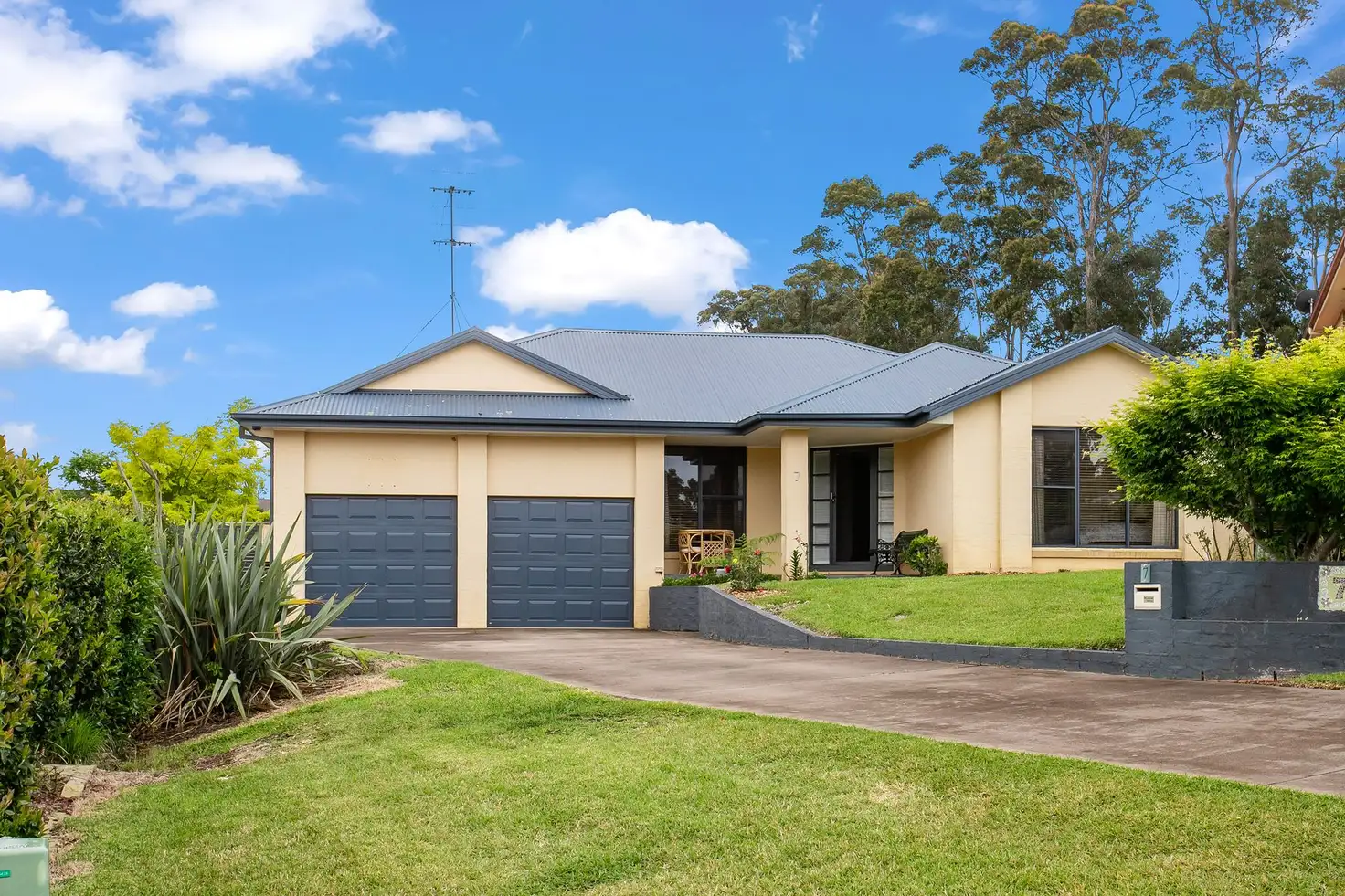 Main view of Homely house listing, 7 Leichhardt Place, Sunshine Bay NSW 2536