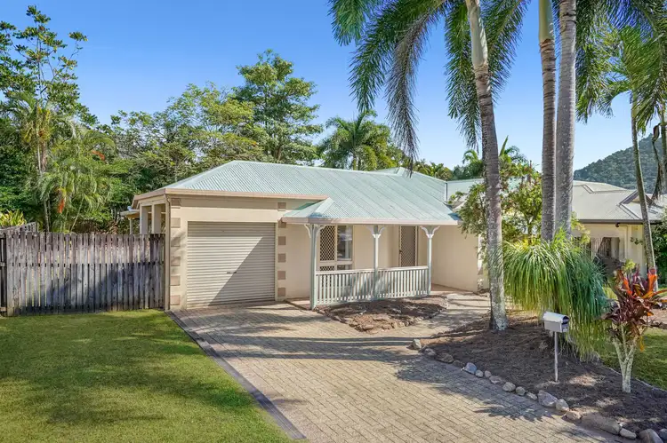 14 Bayu Close, Redlynch QLD 4870