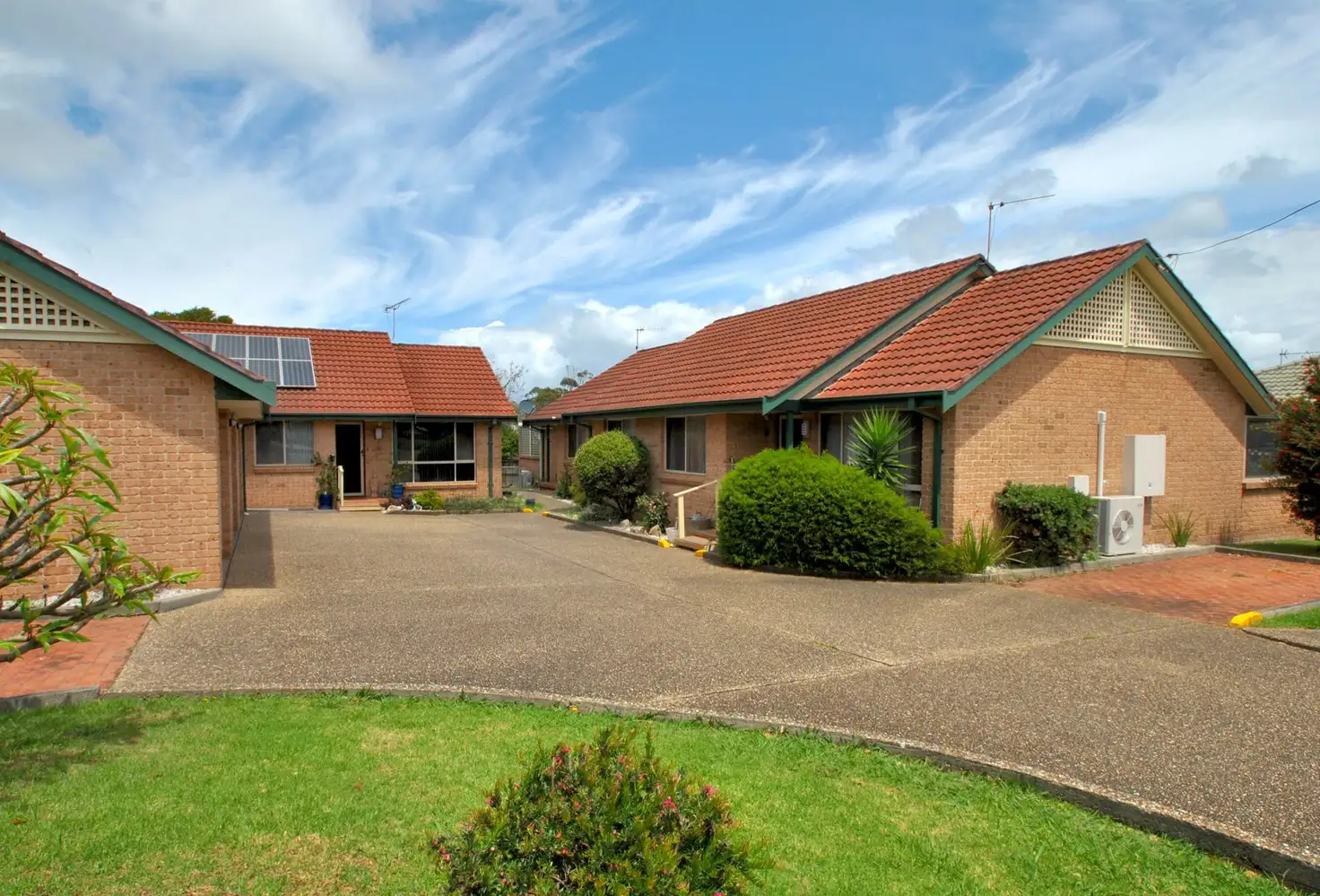 Main view of Homely villa listing, 2/104 The Lake Circuit, Culburra Beach NSW 2540