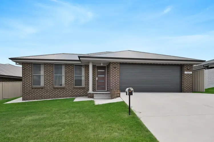 2 Press Court, Kelso NSW 2795