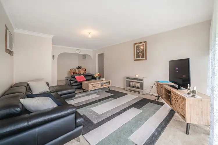 Fifth view of Homely house listing, 4 Childers Crescent, Coolaroo VIC 3048