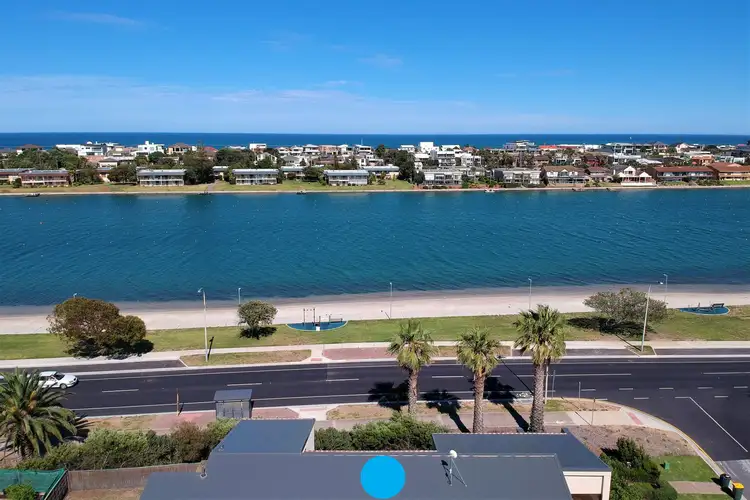 39 St Andrews Way, West Lakes SA 5021