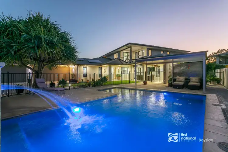 10 Riseborough Terrace, Cleveland QLD 4163
