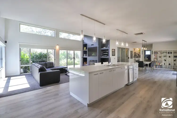 Fourth view of Homely house listing, 4 Kinchela Court, Bright VIC 3741