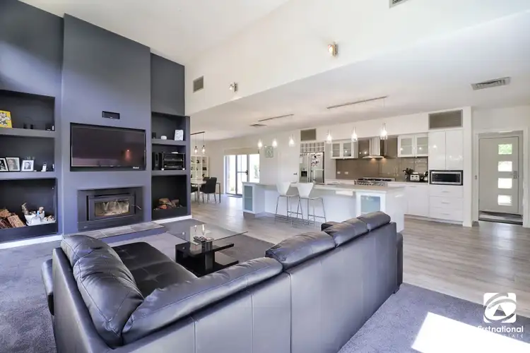 Fifth view of Homely house listing, 4 Kinchela Court, Bright VIC 3741