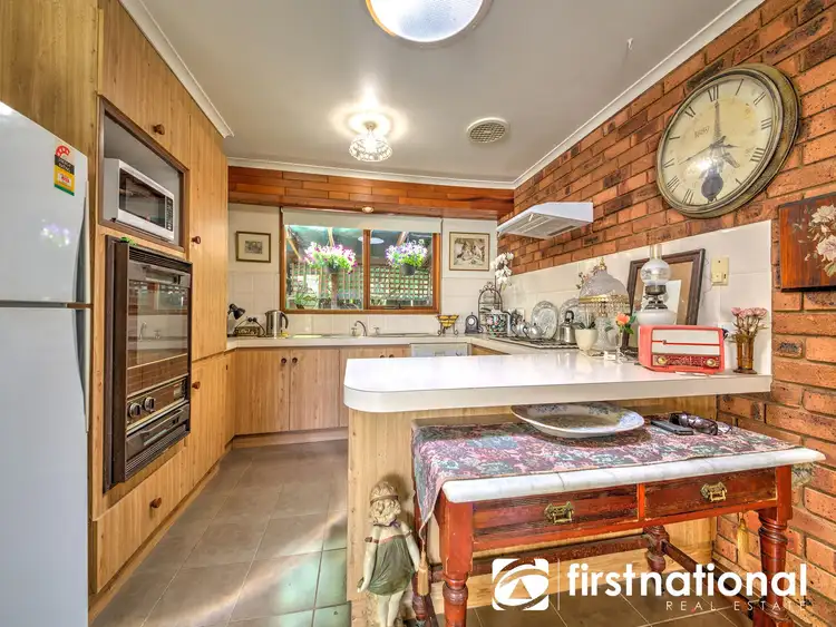 Fifth view of Homely house listing, 7 Lorraine Court, Pakenham VIC 3810