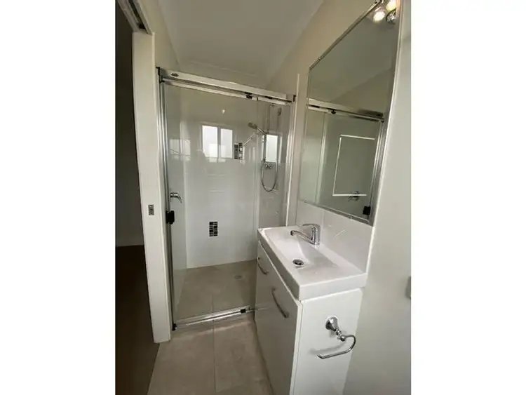 Sixth view of Homely apartment listing, Unit 1/37 Hurse Street, Chinchilla QLD 4413