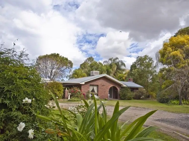 Second view of Homely house listing, 72 Oak Street, Chinchilla QLD 4413