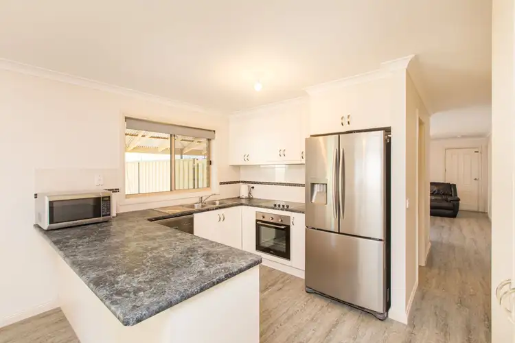 Sixth view of Homely house listing, 4 Anwyl Close, Mildura VIC 3500