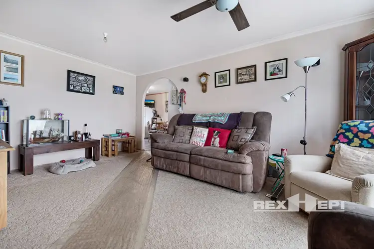 Second view of Homely house listing, 8 Dulnain Close, Hampton Park VIC 3976
