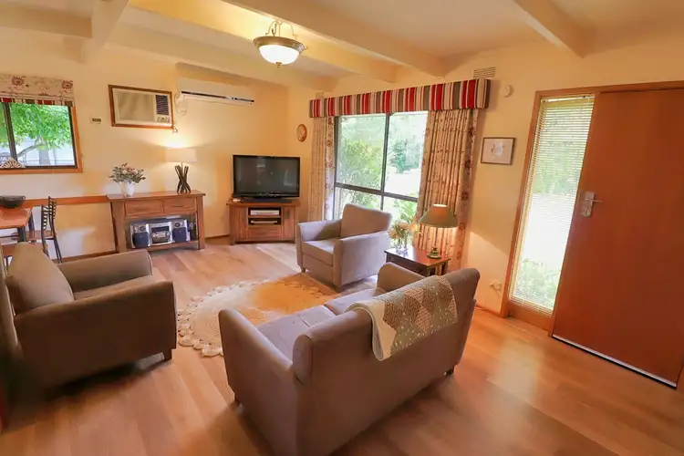 Fourth view of Homely unit listing, 3/32 Hawthorn Lane, Bright VIC 3741