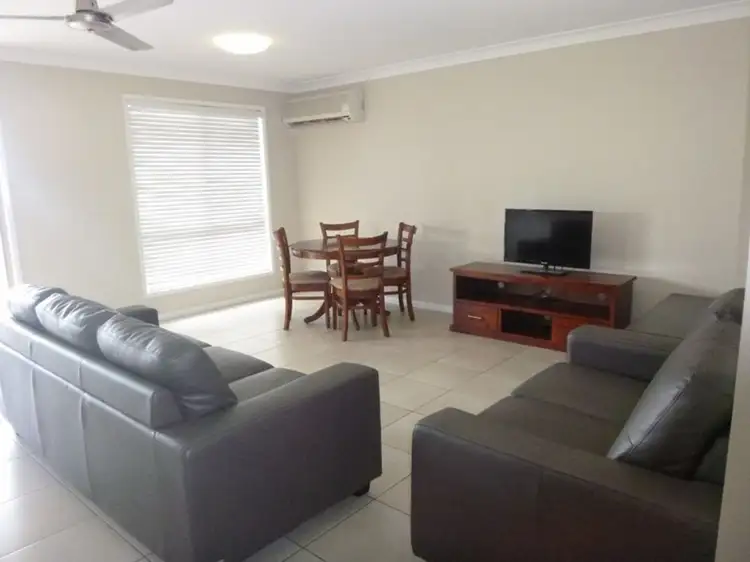 Fourth view of Homely semi-detached listing, 105 Zeller Street, Chinchilla QLD 4413