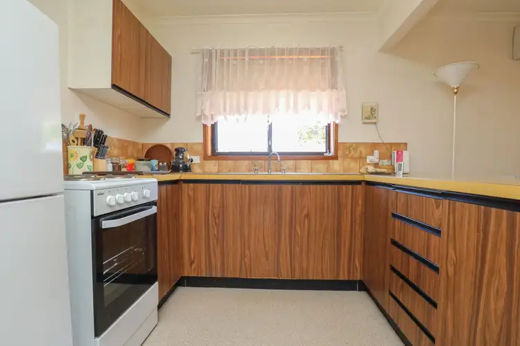 Second view of Homely unit listing, 2/76 Riverside Avenue, Mildura VIC 3500