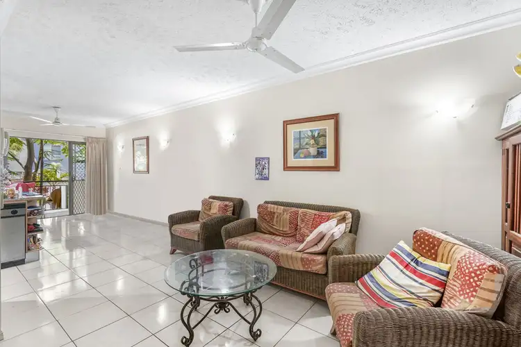 1703/2 Greenslopes Street, Cairns North QLD 4870
