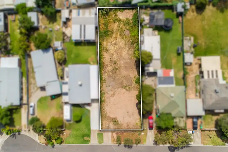 3 Smalley Street, California Gully VIC 3556