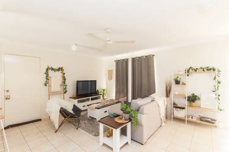 Fifth view of Homely house listing, 8 Silky Oak Court, Mooroobool QLD 4870