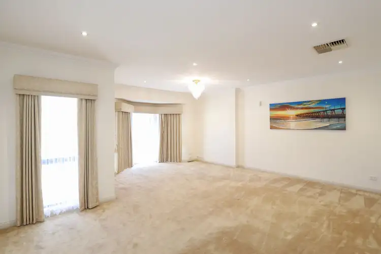 Fifth view of Homely house listing, 25 Petrucci Way, Mildura VIC 3500