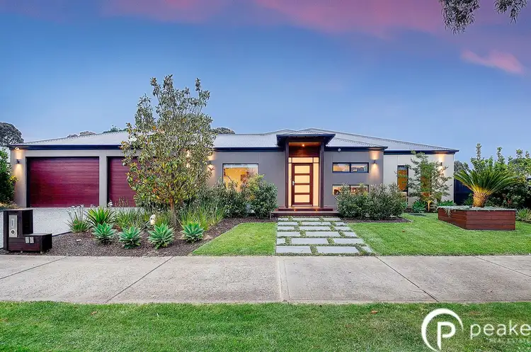 13 Duce Street, Cranbourne East VIC 3977