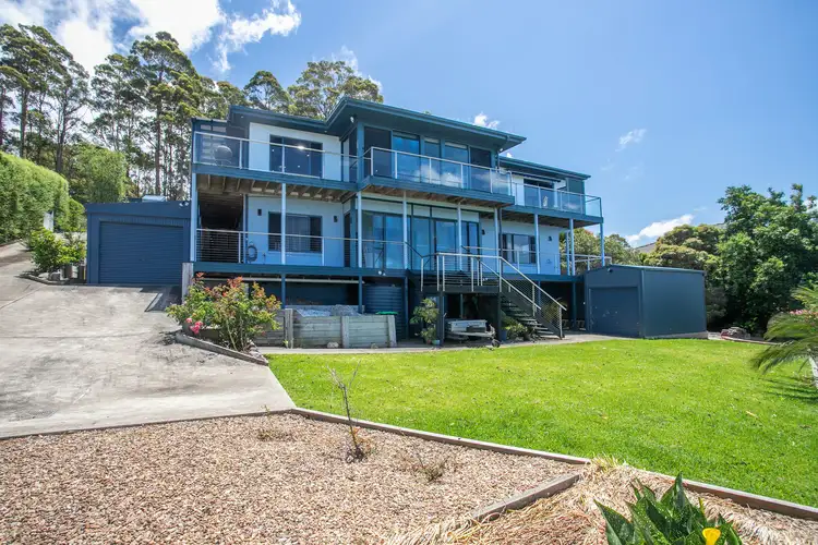 20-22 Seaview Way