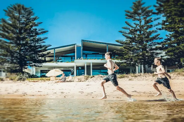 Main view of Homely unit listing, 1/372 Booker Bay Road, Booker Bay NSW 2257