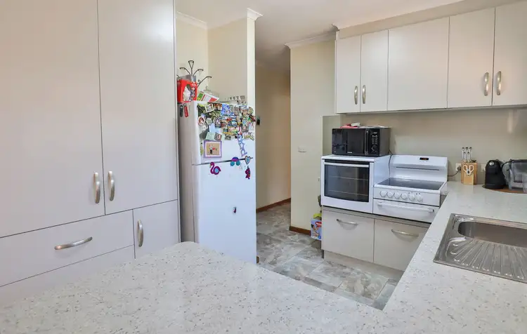 Sixth view of Homely house listing, 53 Jamieson Avenue, Red Cliffs VIC 3496