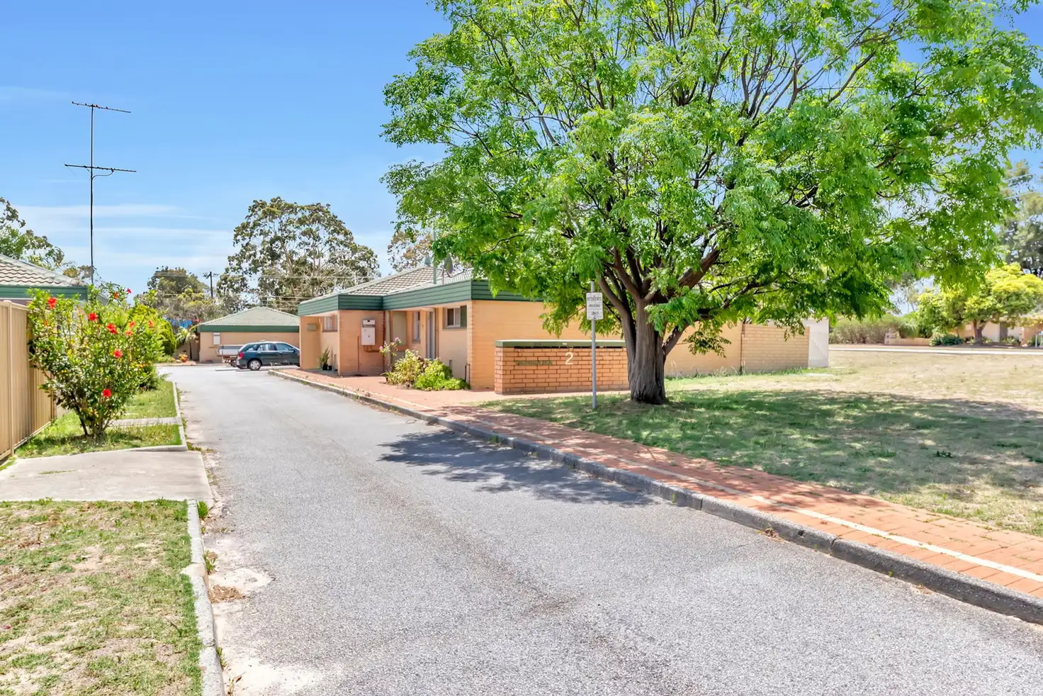 Main view of Homely unit listing, 2/2 Uldina Place, Pinjarra WA 6208