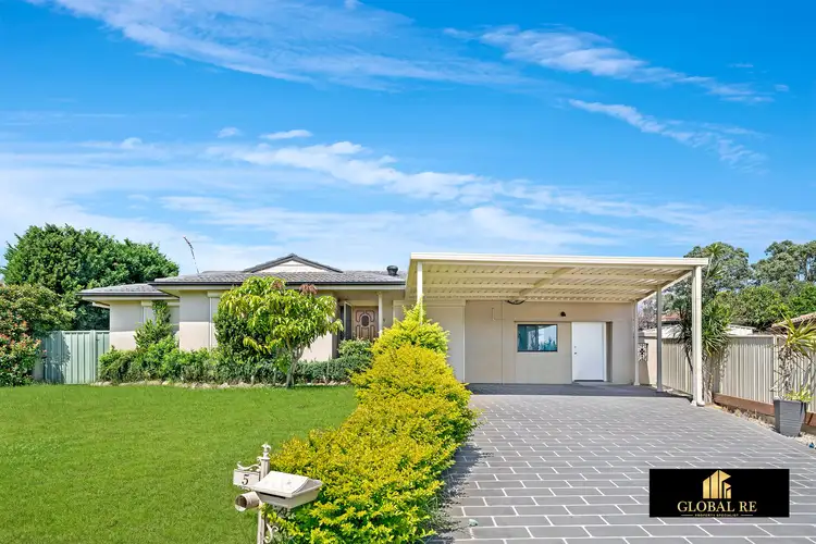 5 Marsanne Place, Eschol Park NSW 2558