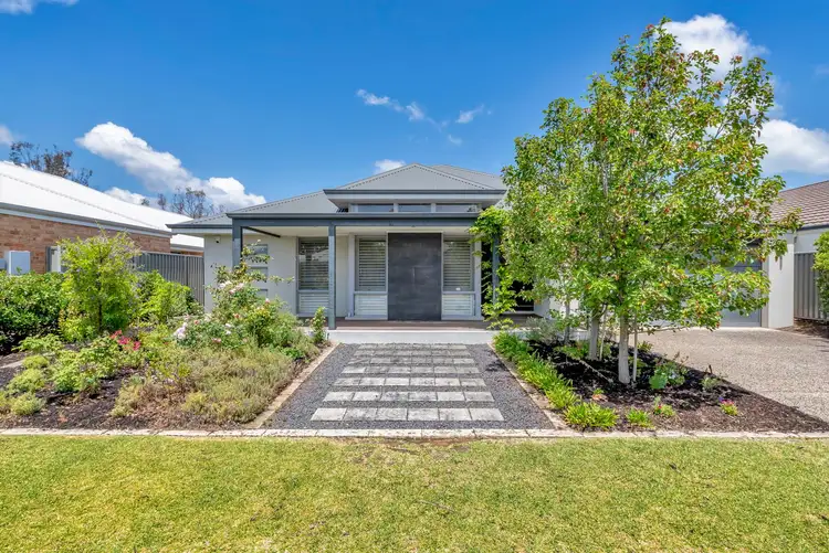 10 Bremer Way, South Yunderup WA 6208