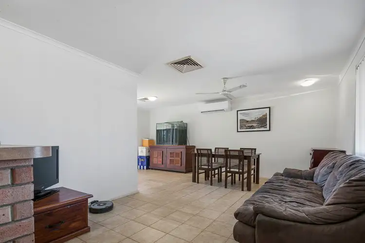 2 Gillam Place, Millars Well WA 6714