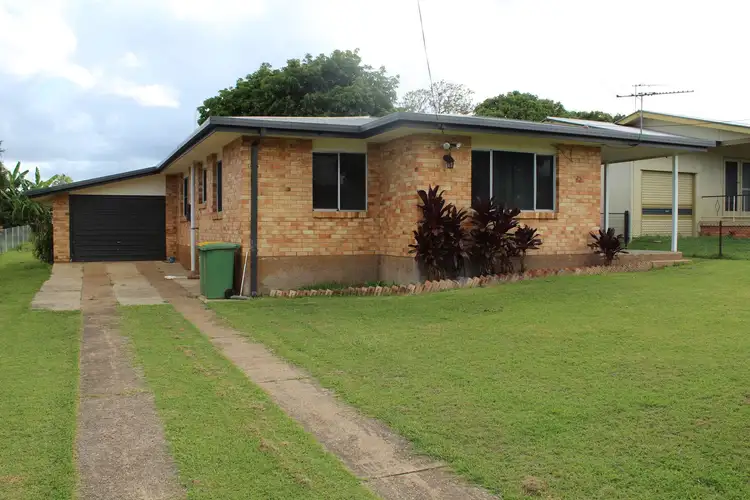 22 Holmes Avenue, Sarina QLD 4737