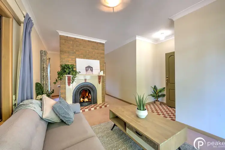 Sixth view of Homely unit listing, 8B Messmate Court, Berwick VIC 3806