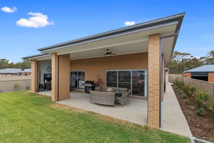 Sixth view of Homely house listing, 4 Normande Court, Ascot VIC 3551