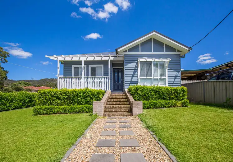 1 Hillcrest Road, Emu Heights NSW 2750