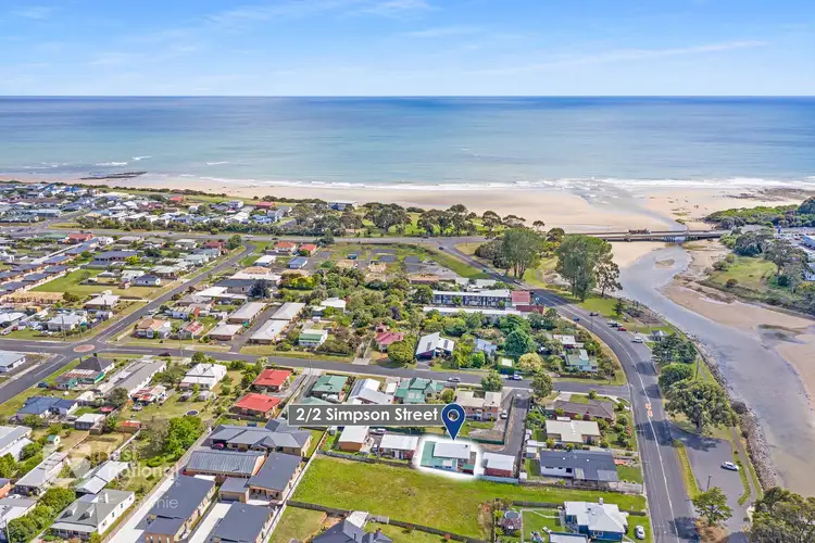 2/2 Simpson Street, Somerset TAS 7322
