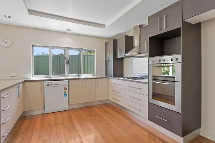 Fourth view of Homely house listing, 3 Luke Place, Flora Hill VIC 3550