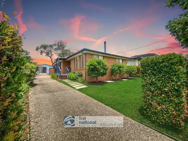 12 Jeffcoat Street, Albion Park NSW 2527