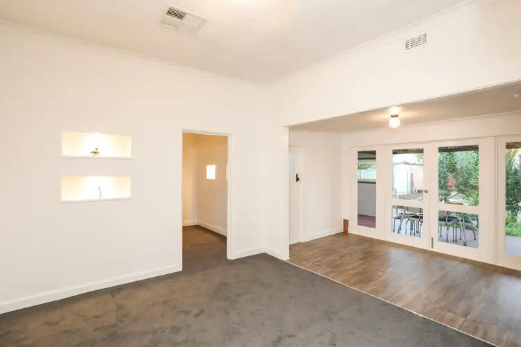 Sixth view of Homely house listing, 10 Fitzroy Avenue, Red Cliffs VIC 3496