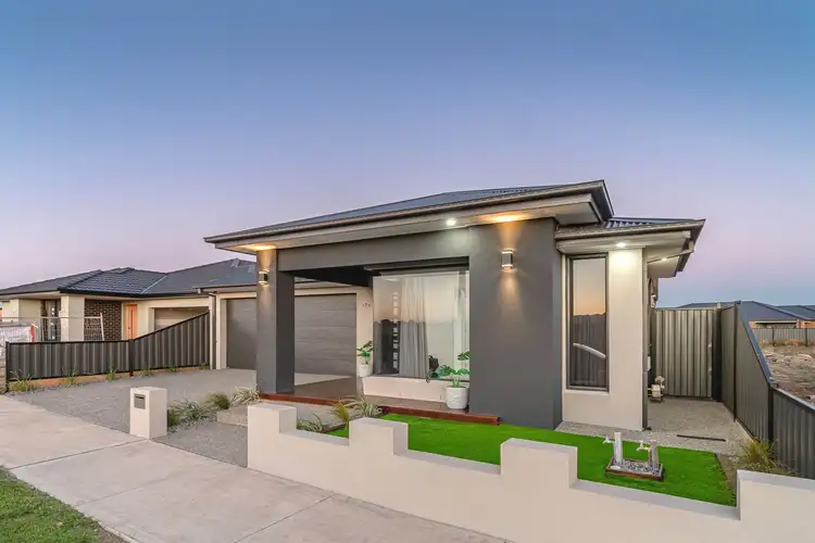 Main view of Homely house listing, 174 Highlander Drive, Craigieburn VIC 3064