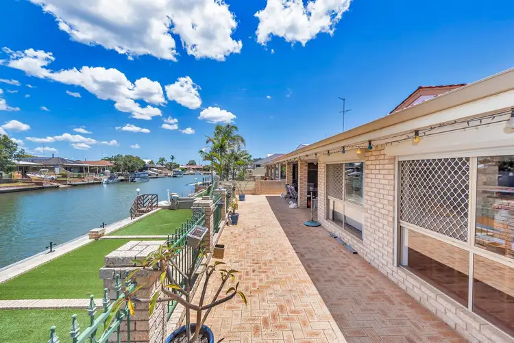 22 Tanderra Place, South Yunderup WA 6208