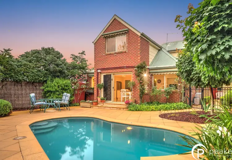 10 Gingham Place, Berwick VIC 3806