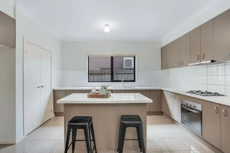 Sixth view of Homely house listing, 43 Tomasetti Crescent, Narre Warren VIC 3805