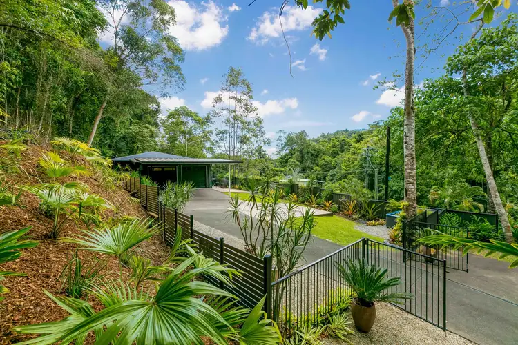 42-44 Cascades Drive, Redlynch QLD 4870
