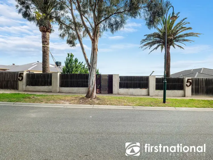 Fifth view of Homely house listing, 5 Eaglehawk Drive, Berwick VIC 3806