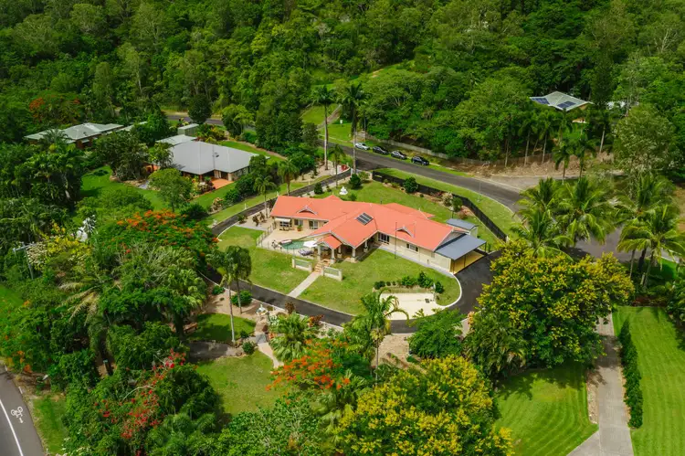 18-20 Watervale Close, Redlynch QLD 4870