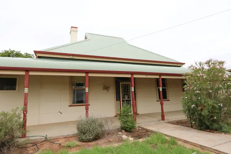 91 Bowen Street